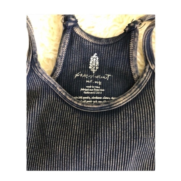 NWOT Free People Happiness Crop top - Picture 5 of 5